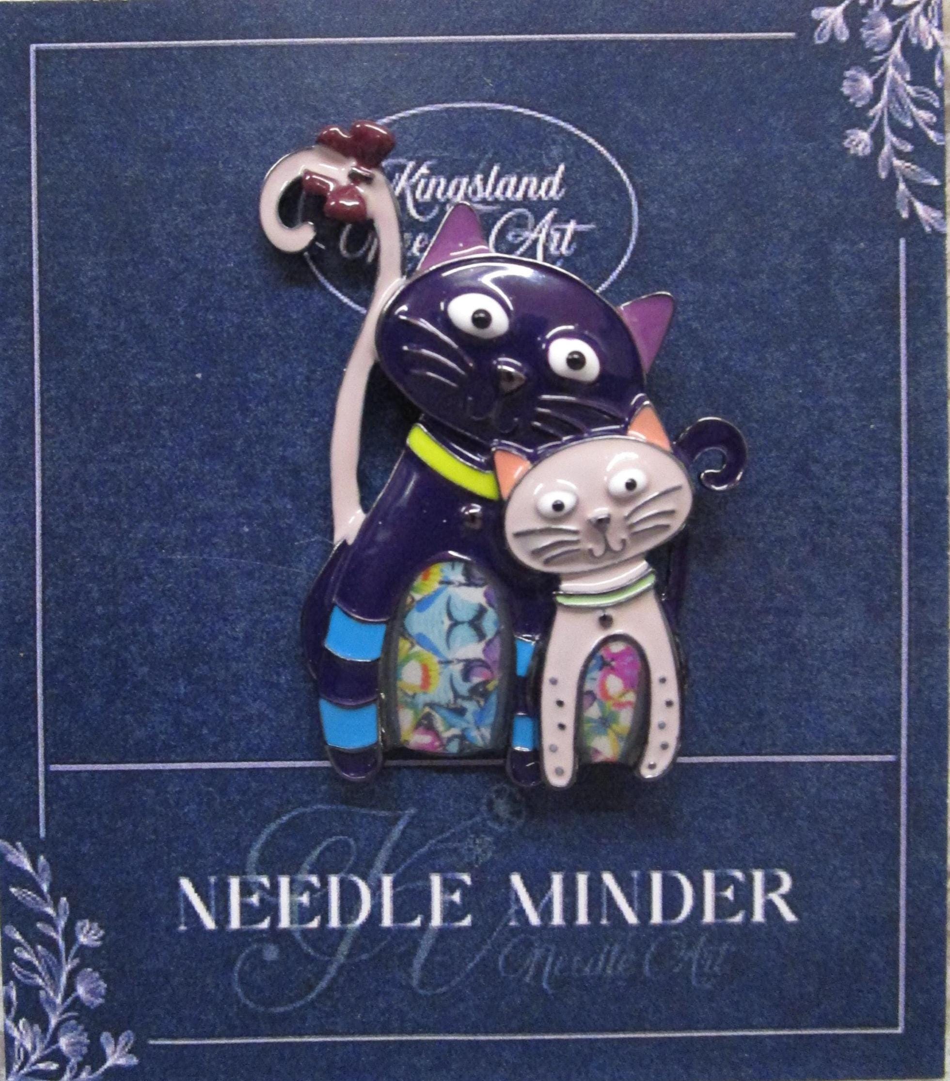 KINGSLAND NEEDLE MINDER ~ Purple Kitty Cat Needle Minder, Needle Dock, Enamel, Magnet, Needle Garage, Needleminder
