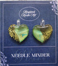 KINGSLAND NEEDLE MINDER ~ Black and Green 24kt Foil Bicolor Heart ~ Murano Glass Lampwork, Venetian Glass, Needle Dock, Needleminder