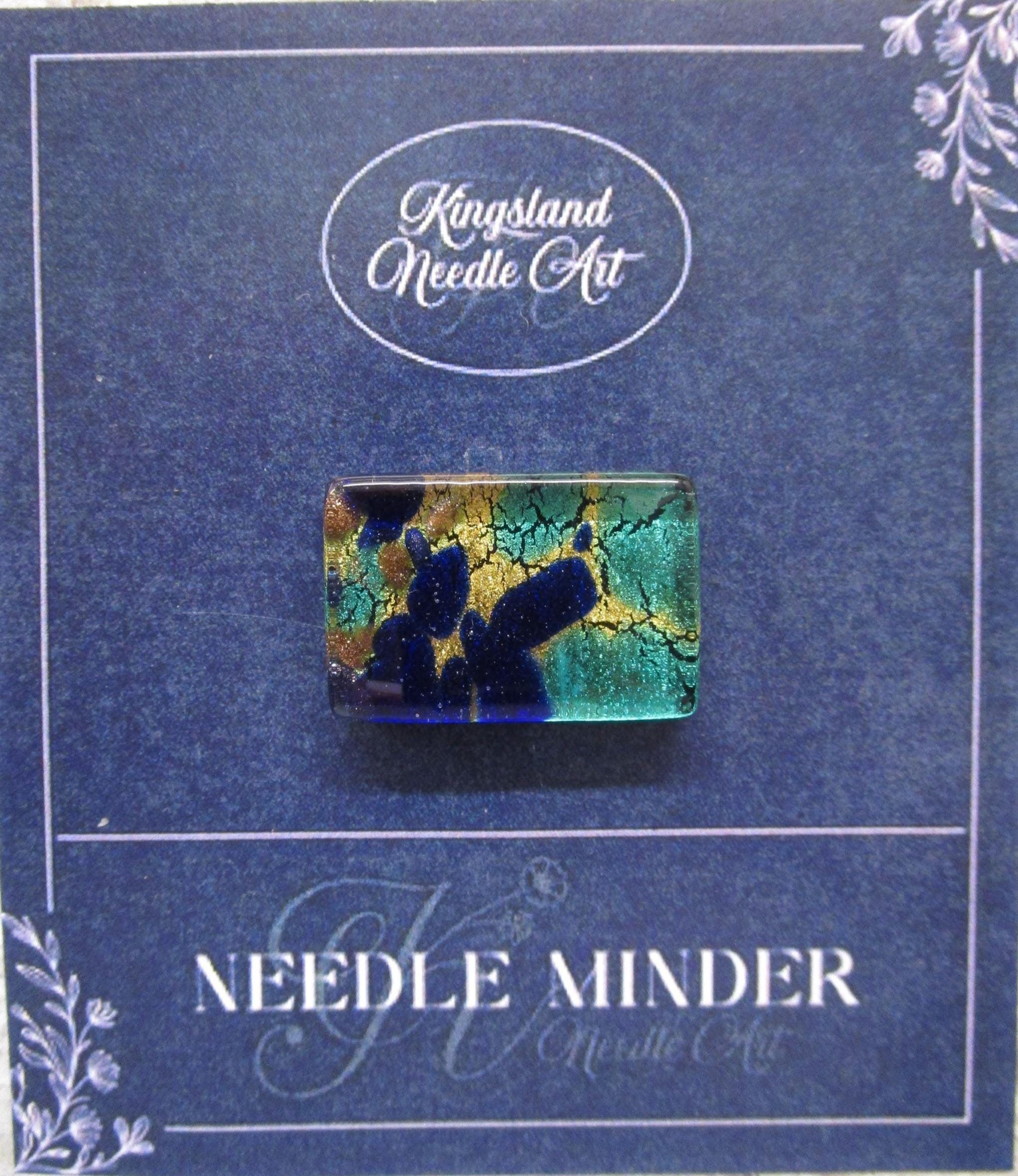 KINGSLAND NEEDLE MINDER ~ Murano Glass Needle Minder, Venetian Glass Made In Italy, Needle Dock, Needle Garage, Needleminder