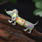 KINGSLAND NEEDLE MINDER ~ Green Dog Dachshund Needle Minder, Needle Dock, Enamel, Magnet, Needle Garage, Needleminder