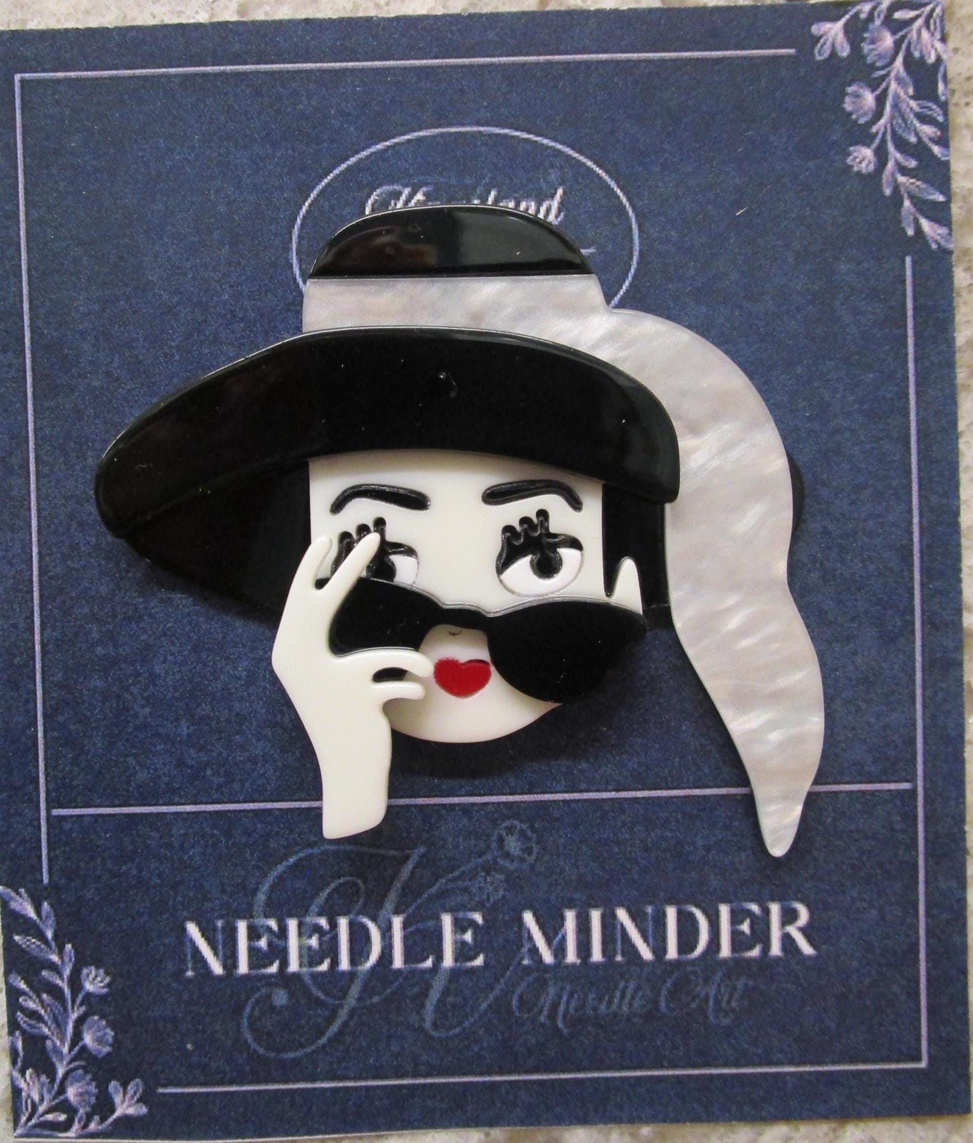 KINGSLAND NEEDLE MINDER ~ Fashionista Girl Acrylic Needle Minder, Needle Dock, Multi-Dimensional, Magnet, Needle Garage, Needleminder