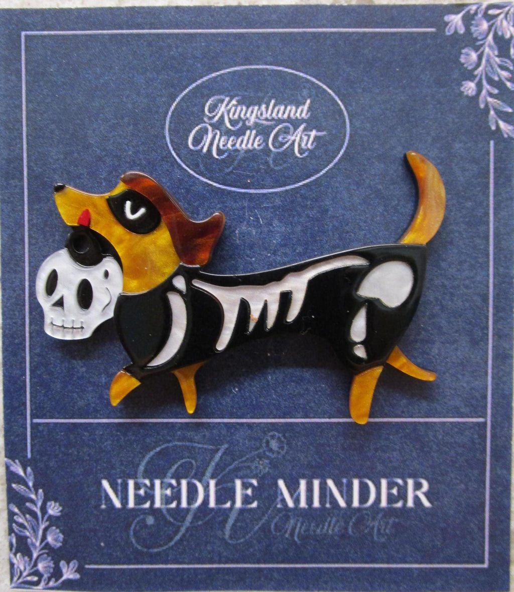 KINGSLAND NEEDLE MINDER ~ Halloween Dog, Bad To The Bone Acrylic Needle Minder, Needle Dock, Multi-Dimensional, Magnet, Needleminder