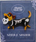 KINGSLAND NEEDLE MINDER ~ Halloween Dog, Bad To The Bone Acrylic Needle Minder, Needle Dock, Multi-Dimensional, Magnet, Needleminder