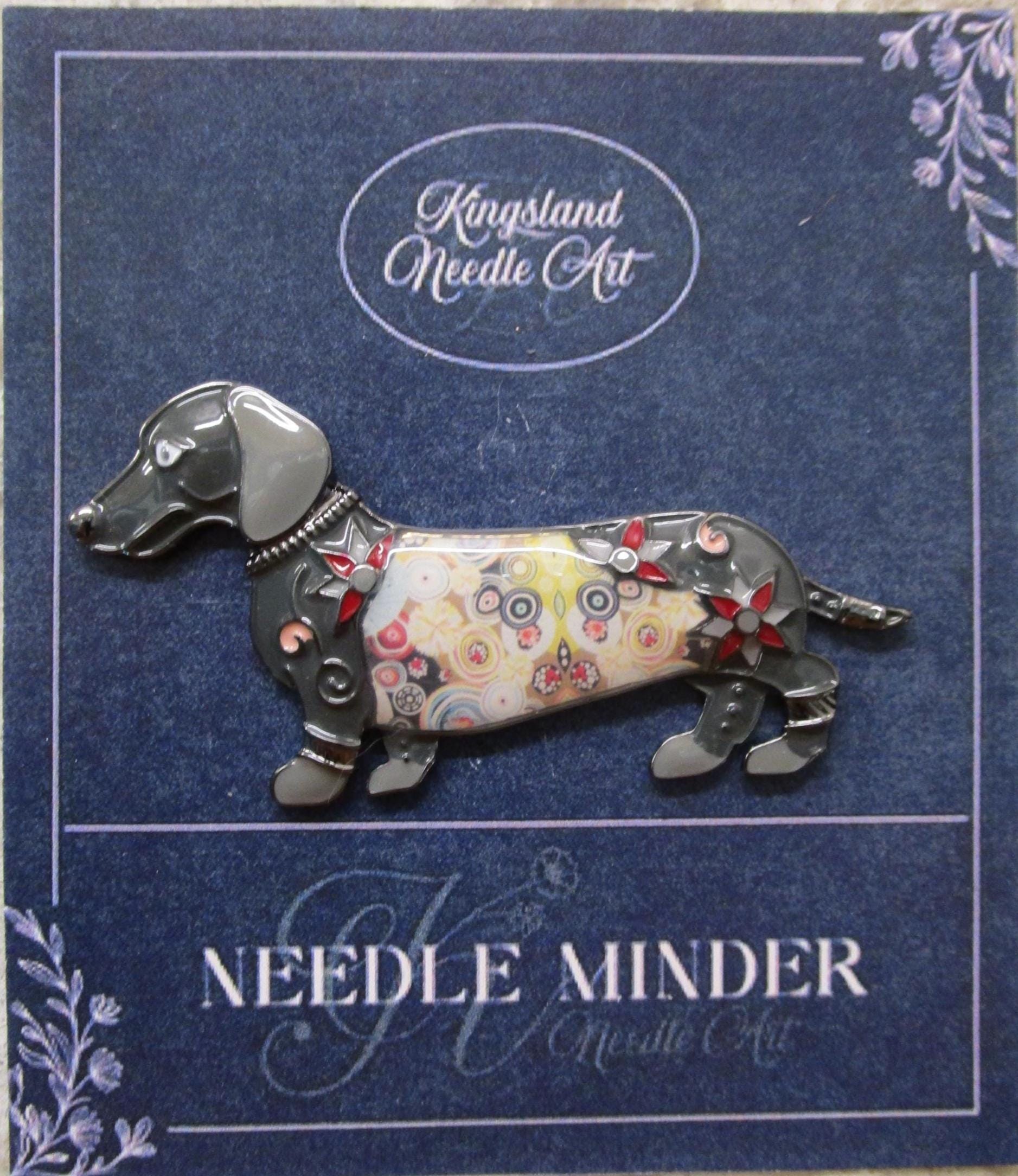 KINGSLAND NEEDLE MINDER ~ Gray Dachshund Dog Needle Minder, Needle Dock, Drip Oil Enamel, Magnet Needle Garage, Needleminder