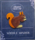 KINGSLAND NEEDLE MINDER ~ Brown Squirrel Acrylic Needle Minder, Needle Dock, Multi-Dimensional, Magnet, Needleminder