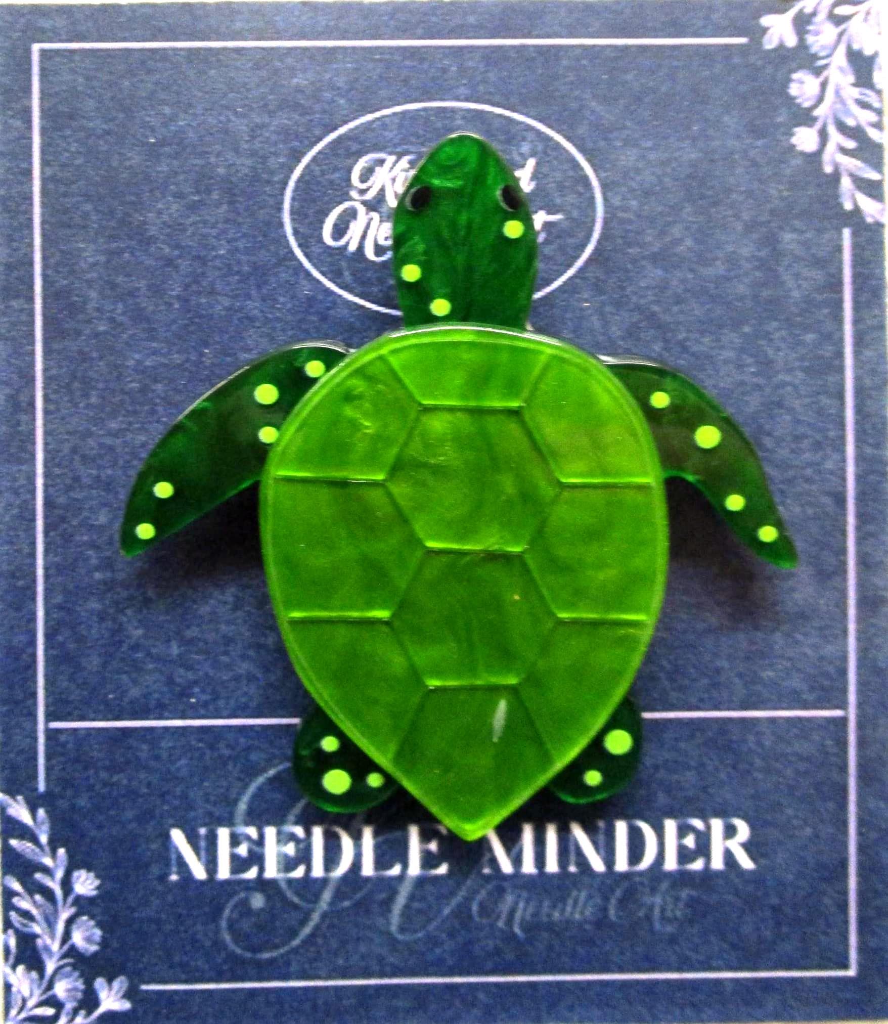 KINGSLAND NEEDLE MINDER ~ Green Turtle Acrylic Needle Minder, Needle Dock, Multi-Dimensional, Magnet, Needle Garage, Needleminder