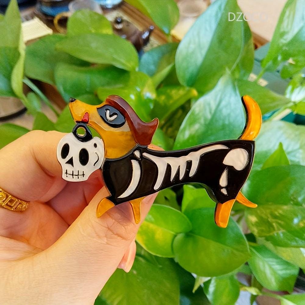 KINGSLAND NEEDLE MINDER ~ Halloween Dog, Bad To The Bone Acrylic Needle Minder, Needle Dock, Multi-Dimensional, Magnet, Needleminder