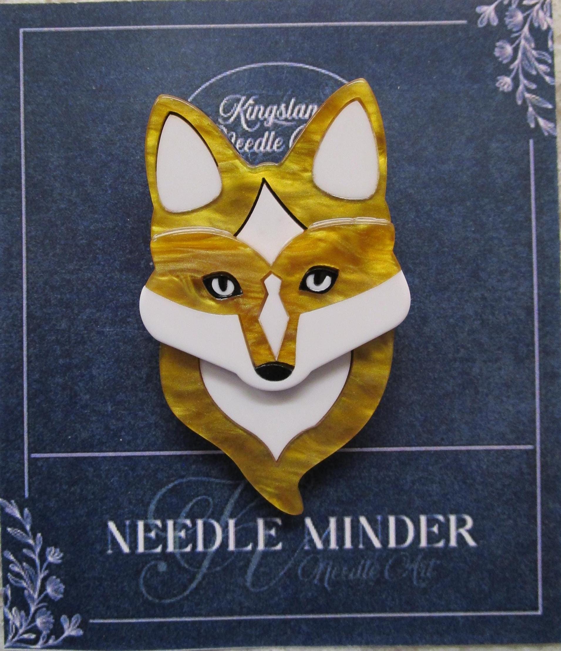KINGSLAND NEEDLE MINDER ~ Fox Acrylic Needle Minder, Needle Dock, Multi-Dimensional, Magnet, Needle Garage, Needleminder