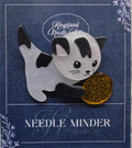 KINGSLAND NEEDLE MINDER ~ Kitten Cat With Yarn Ball Acrylic Needle Minder, Needle Dock, Multi-Dimensional, Magnet, Needle Garage