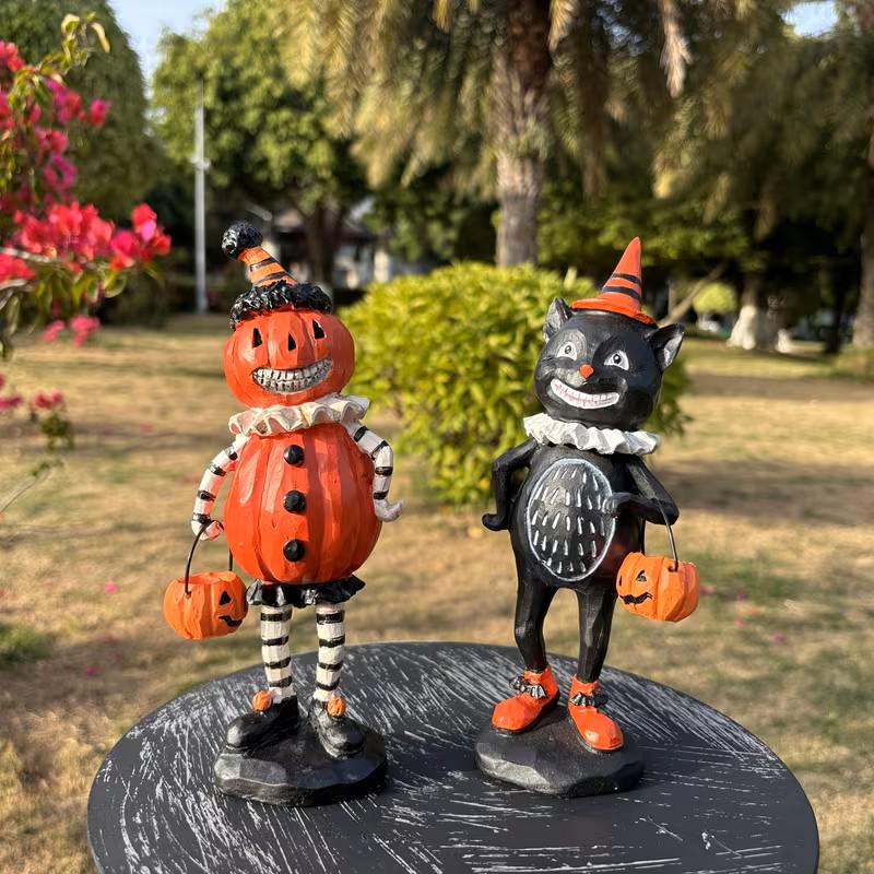 Halloween Decor - 2 pcs. 8.5" Black Cat & Pumpkin Head ~ Made of Resin ~ Halloween Decorations H104