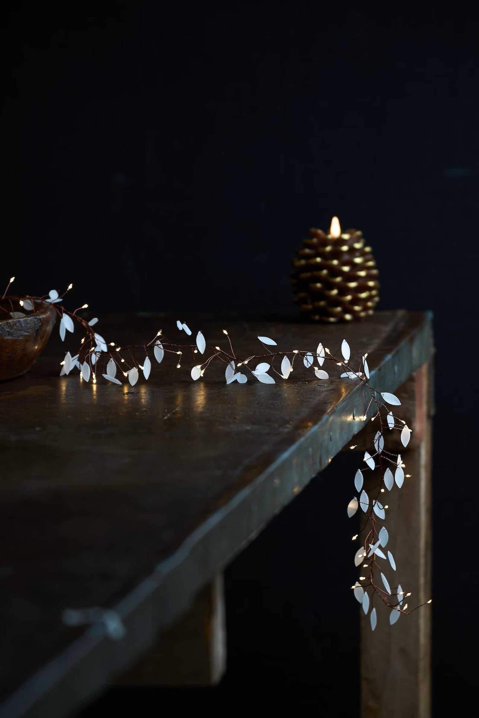 LUMINA OF LONDON ~ Leaf Cluster Fairy Lights ~ Indoor ~ 150 Led Fairy String Lights ~ Battery Operated ~ 8 Ft ~ New for 2026