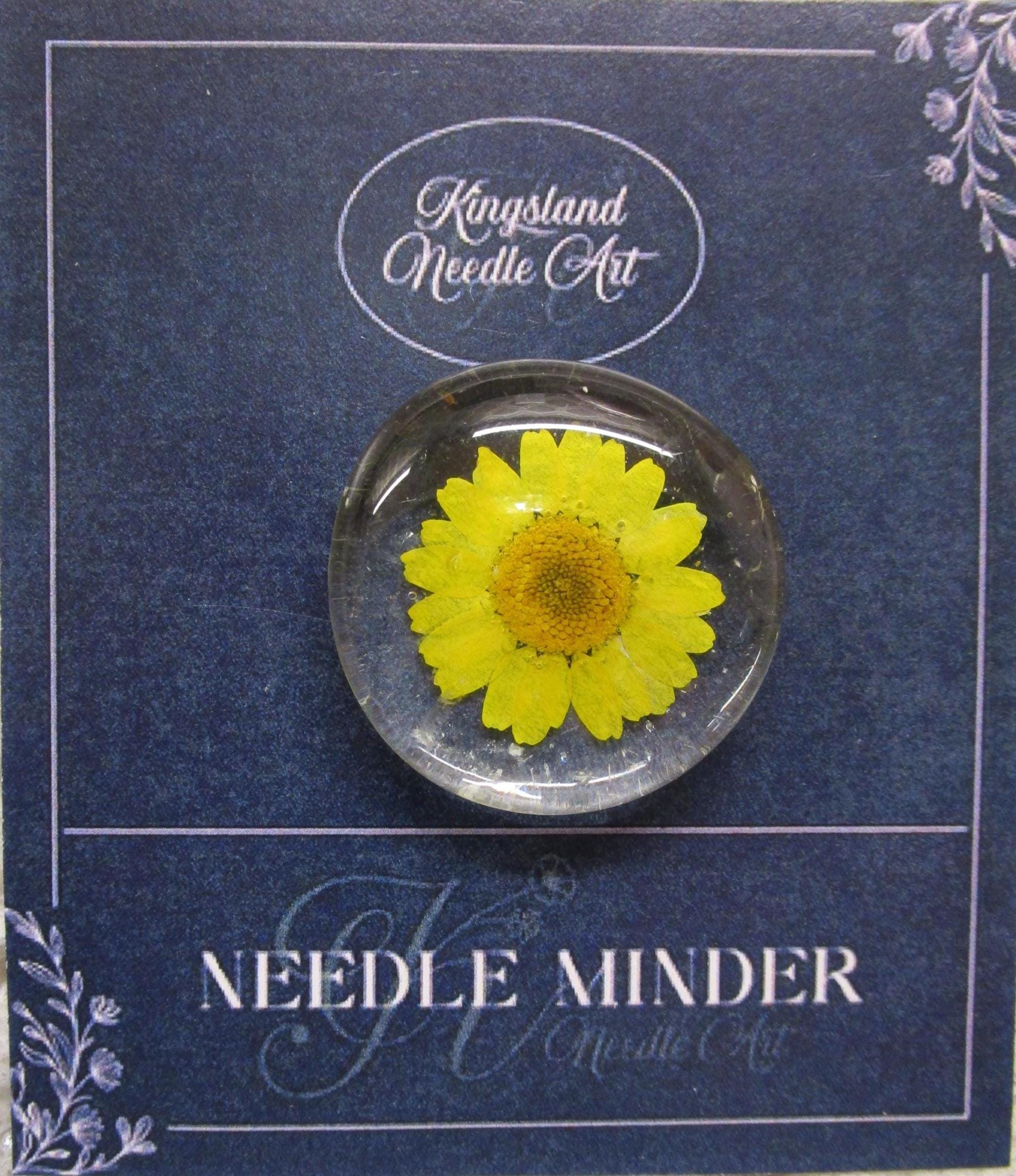 KINGSLAND NEEDLE MINDER "Pressed Floral Glass Needle Minder"  Real Dried Flowers  Neodymium Magnet  Needle dock  One-of-a-Kind
