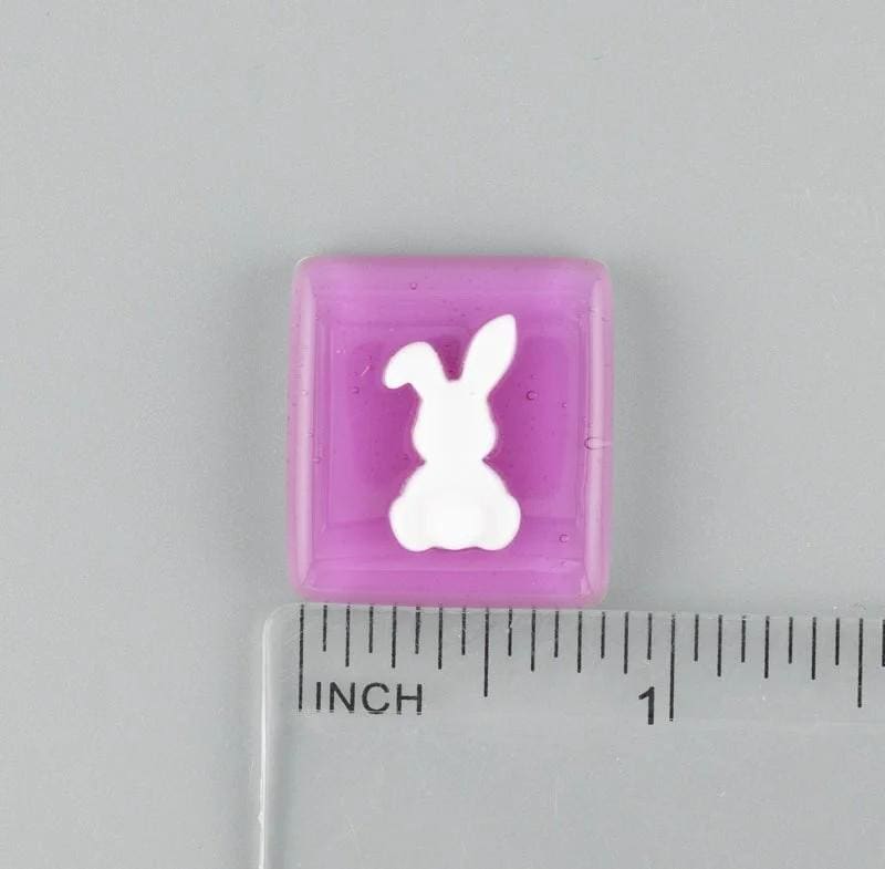 BEAU VERRE ART "Floppy Ear Bunny Fused Glass Needle Minder"  Magnet  Easter Needleminder  One-of-a-Kind, Handcrafted with Love by Kelly