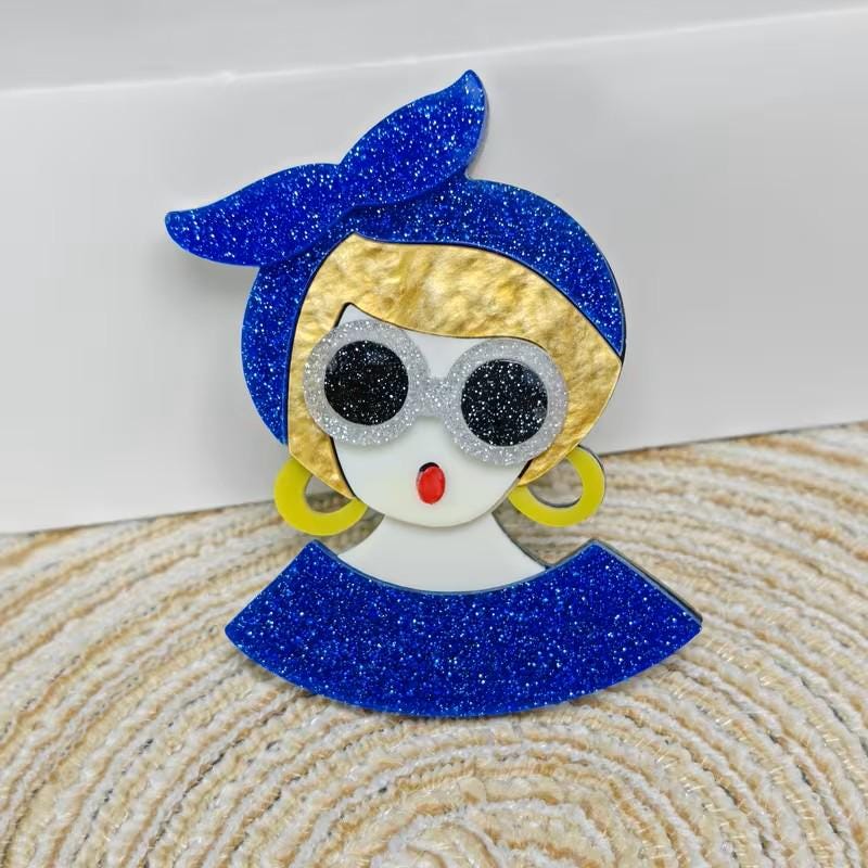 KINGSLAND NEEDLE MINDER ~ Fashionista Girl Acrylic Needle Minder, Needle Dock, Multi-Dimensional, Magnet, Needleminder
