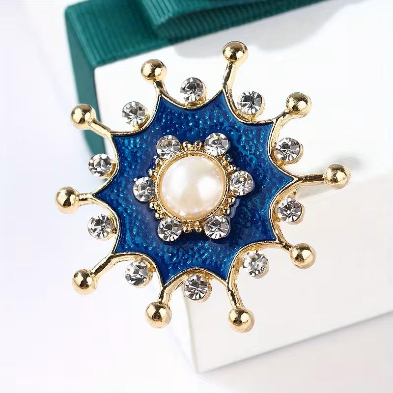 BROOCH ~Blue Flower Brooch ~ Gold Tone & Rhinestones ~ Jewelry, Holidays, Great Gift Idea, Pin