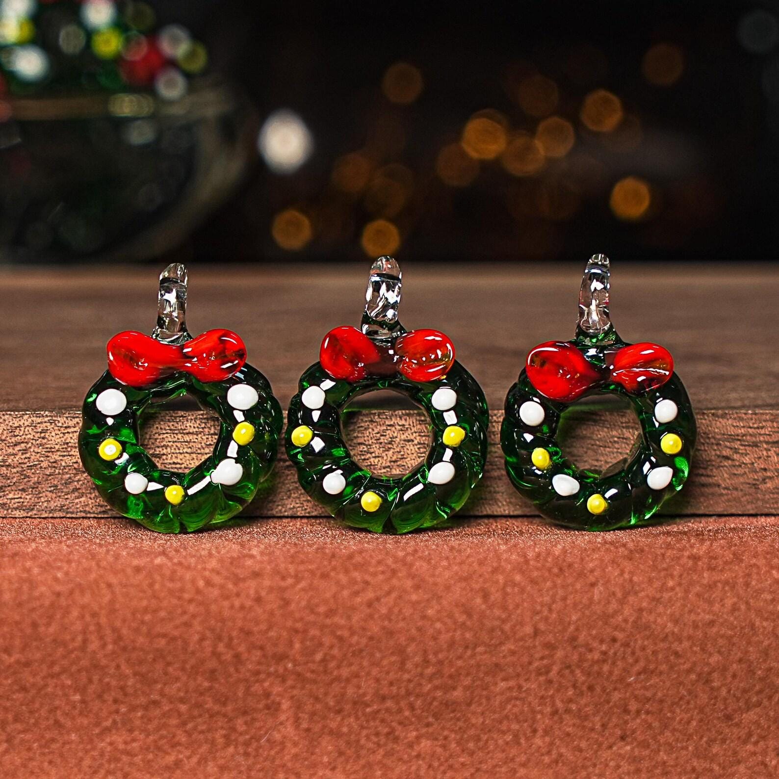 26X19MM Green Christmas Wreath Glass Beads 5 Pcs Christmas Wreath Beads Xmas Beads