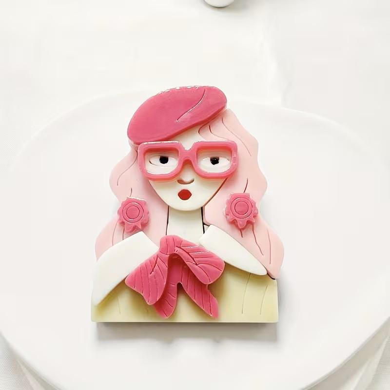 Fashionista Needle Minder, Acrylic Stitching Accessory, Magnetic Needle Holder